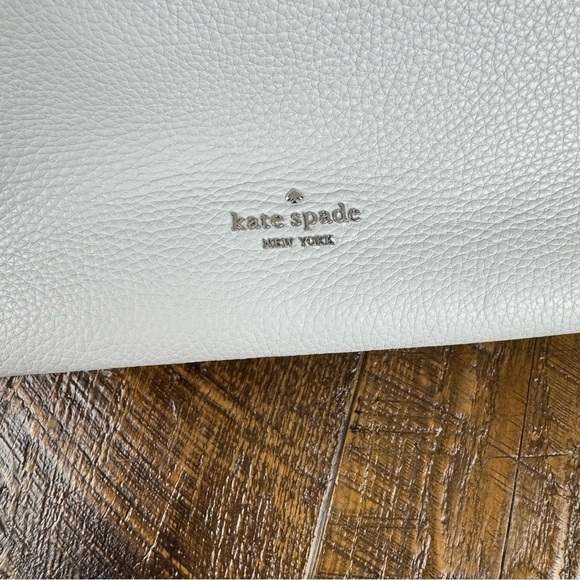 Kate Spade New York White Pebbled Leather Shoulder Bag Tote Purse - Picture 7 of 14